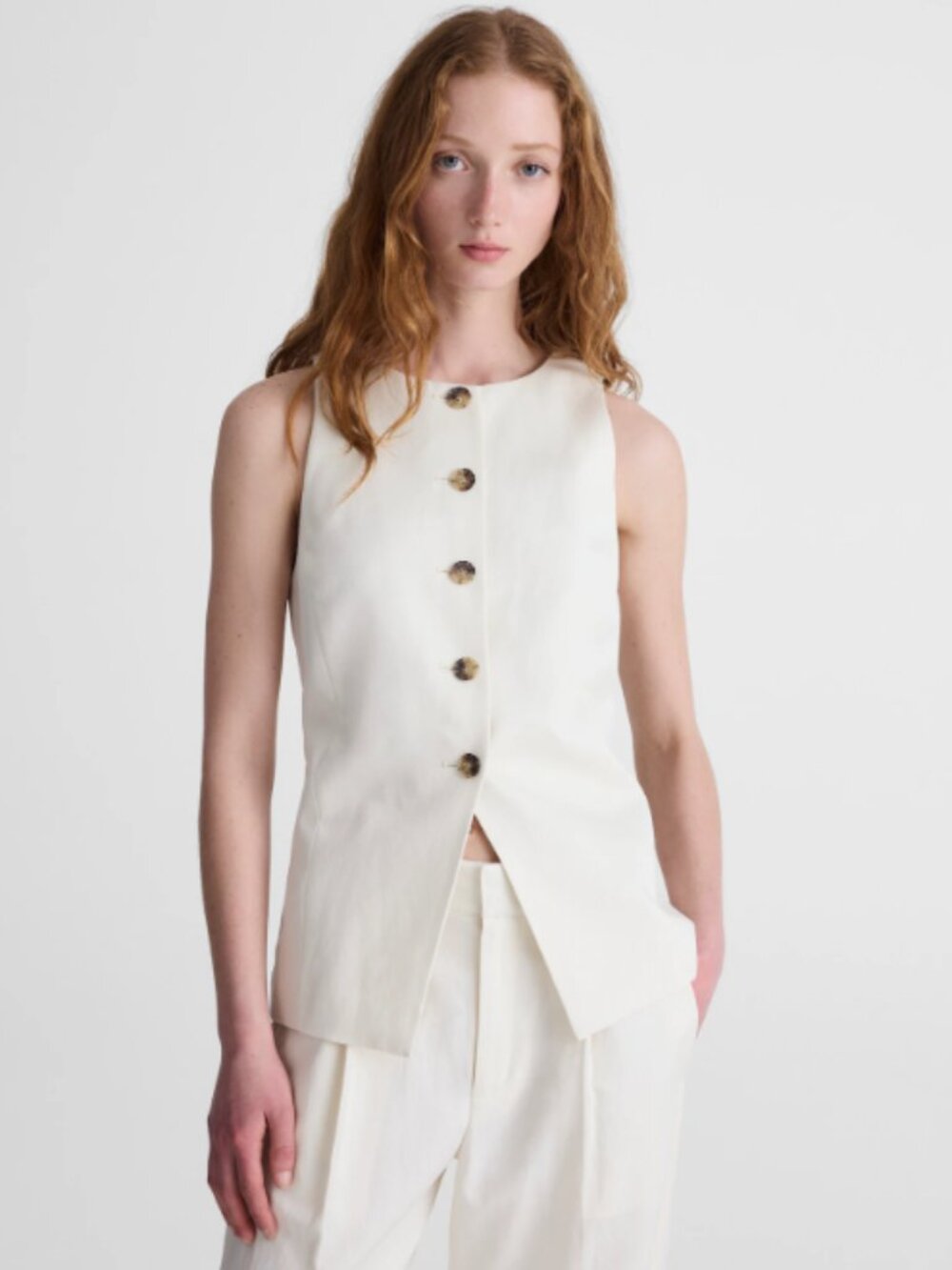 Madewell Crewneck Cutaway Vest in Drapey Twill -  Vintage Ivory - Sz 6